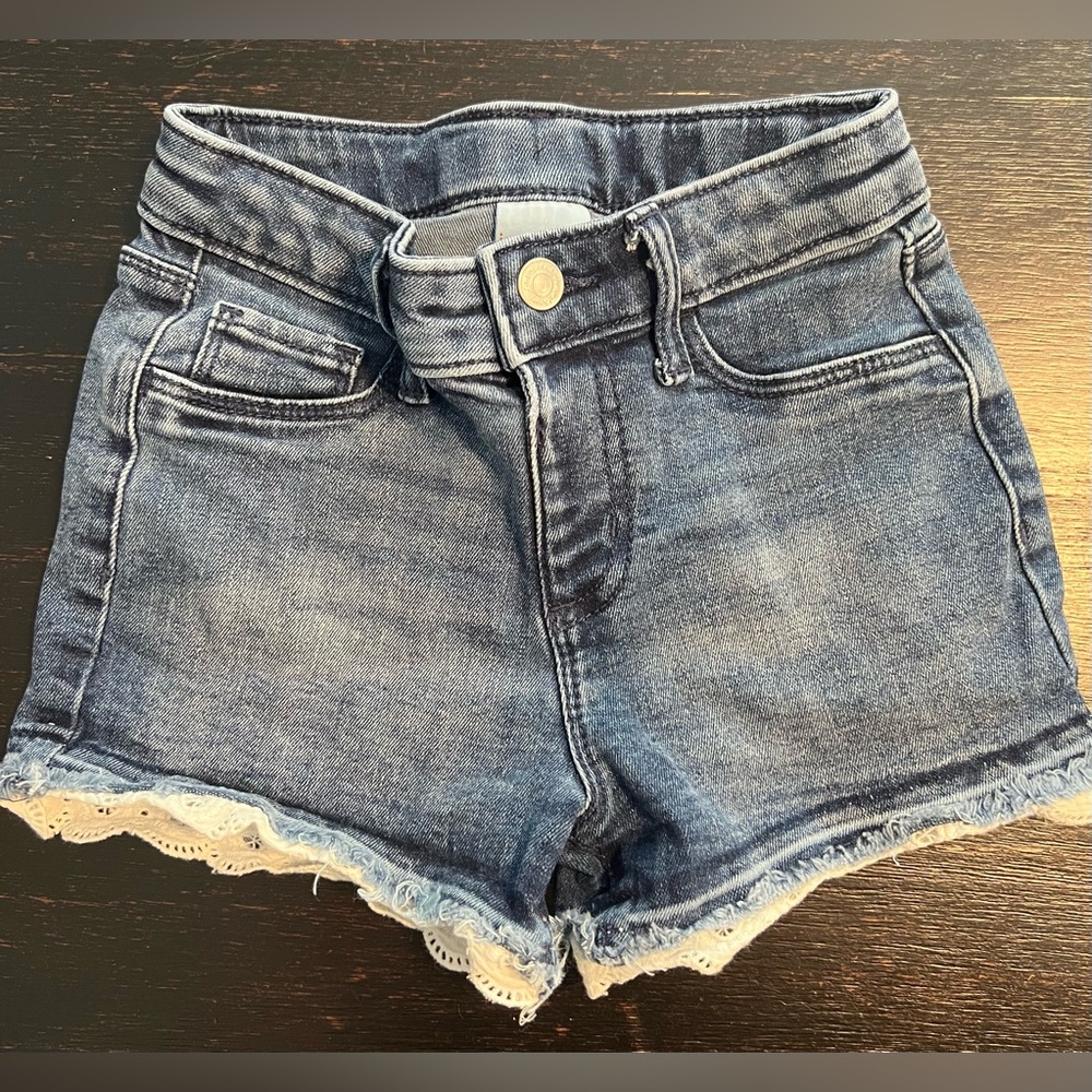Girls Crochet-Hem Denim Shorts